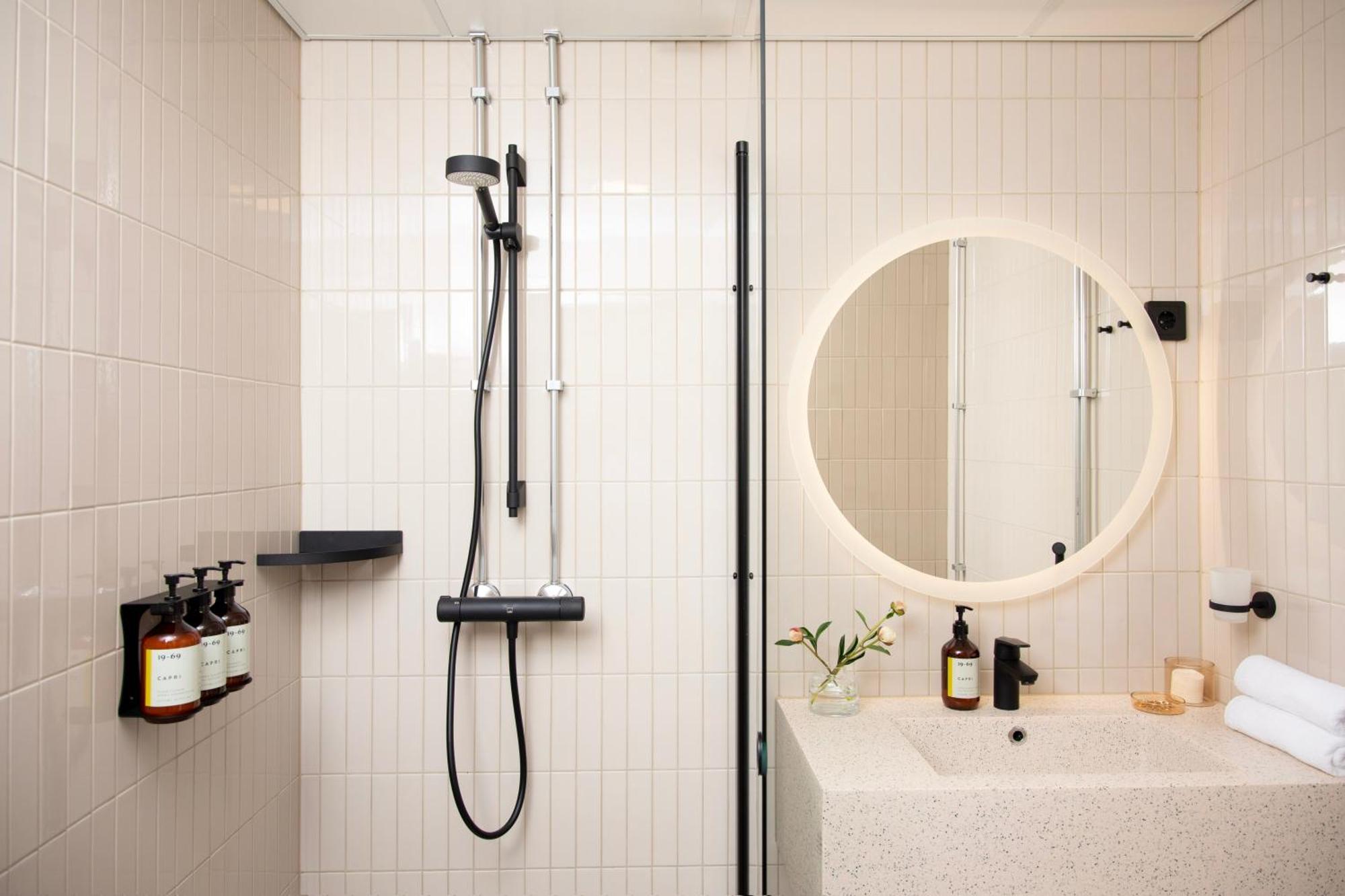 Bob W Turku City Centre Ngoại thất bức ảnh